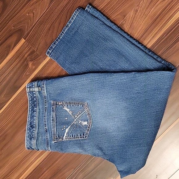 Apt. 9 Capris with Embellished Pockets, size 20W, EUC! - Picture 5 of 7